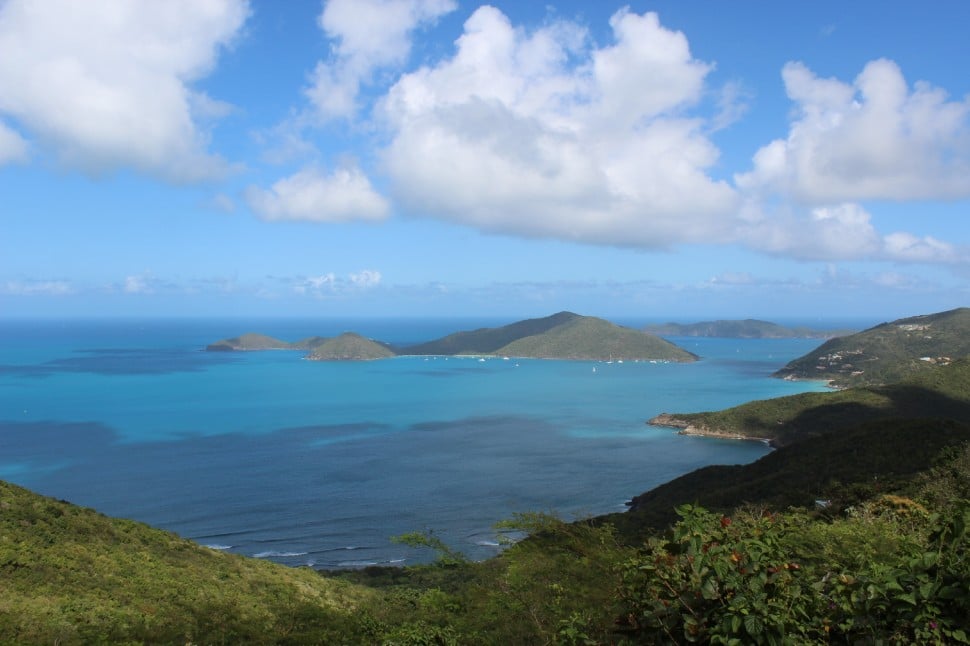 Sicht auf die angrenzenden Inseln in Tortola