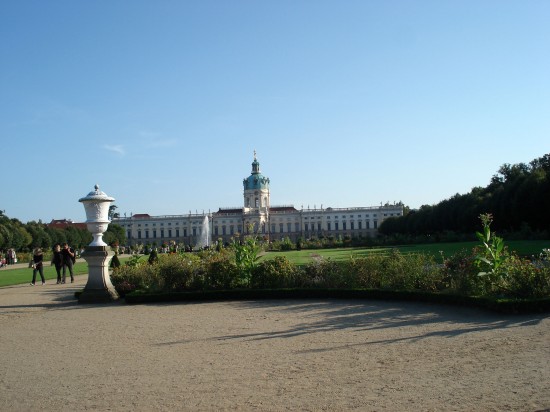 Barockgarten, erschafft durch Simeon Godeau im 17. Jahrhundert