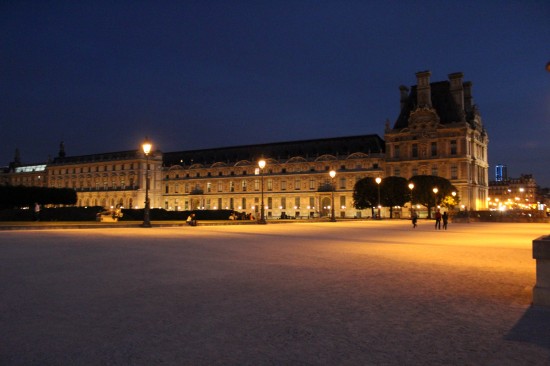 Place du Carrousel in der blauen Stunde