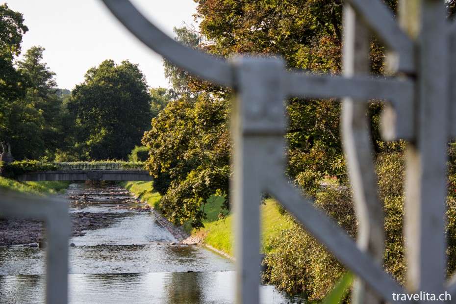 fluss-bruecke