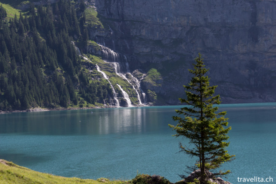 Wanderung am Oeschinensee – ein Traum in blau