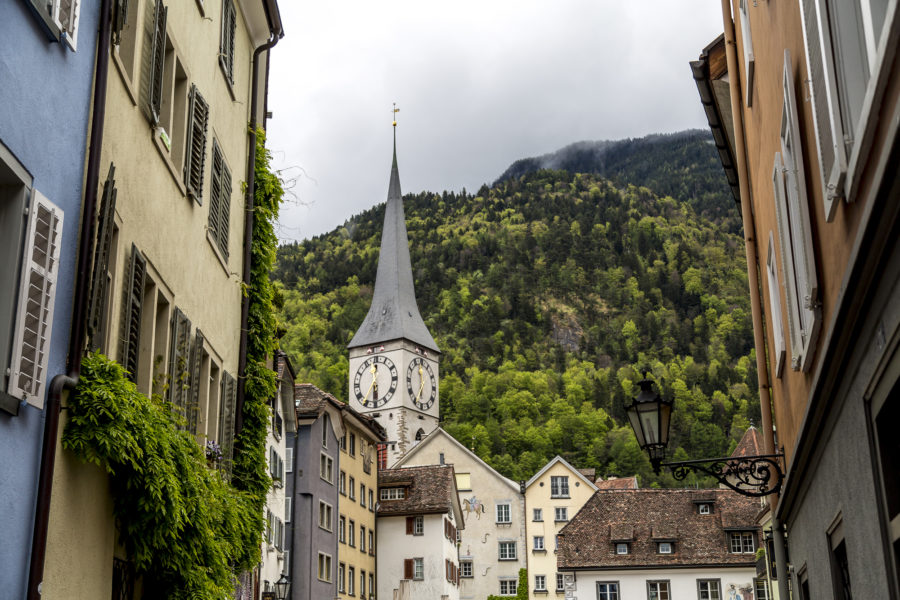 Auf historischen Pfaden ins Tessin – Von Chur nach Bellinzona