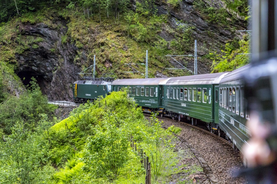 Flamsbahn-Flamdalen-FjordTour