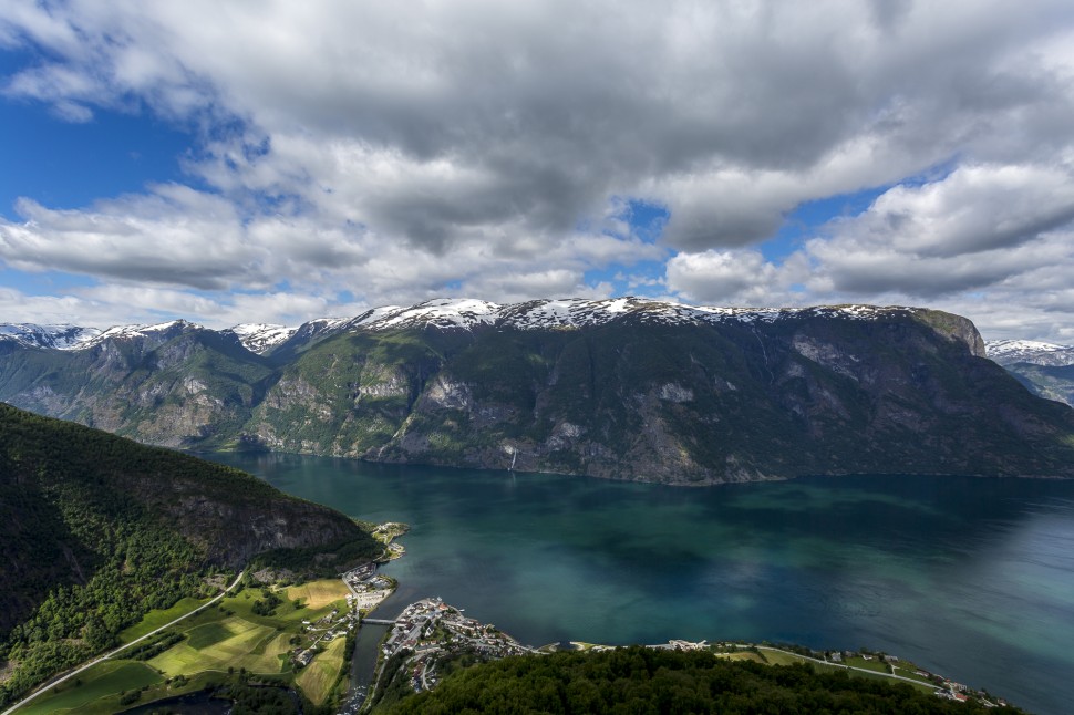 flam-Aurlandsfjord-stegastein-1