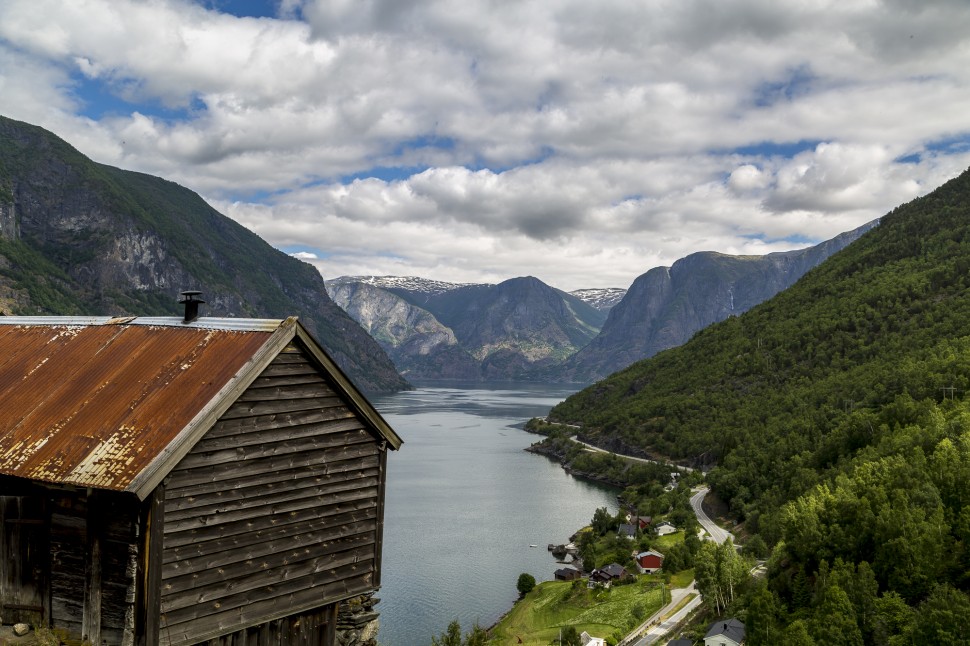 flam-otternes-Aurlandsfjord