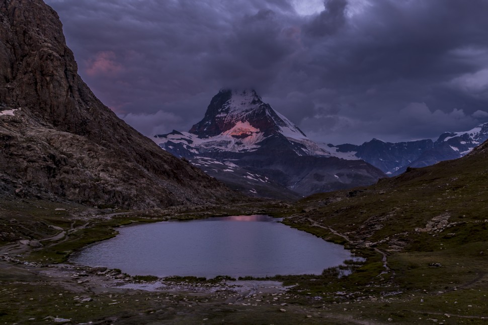 matthorn-riffelsee-Morgenstimmung