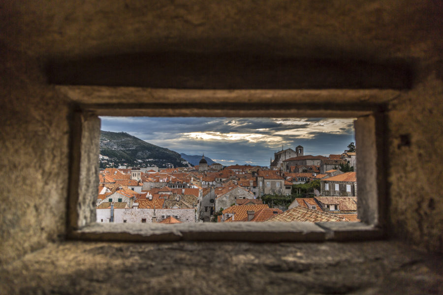 Dubrovnik -Sonnenaufgang in der Altstadt und ausserhalb der Stadtmauer