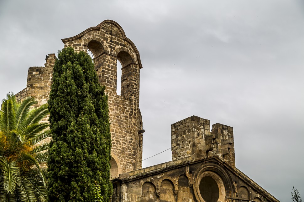 Barcelona-Romanische-Kirche