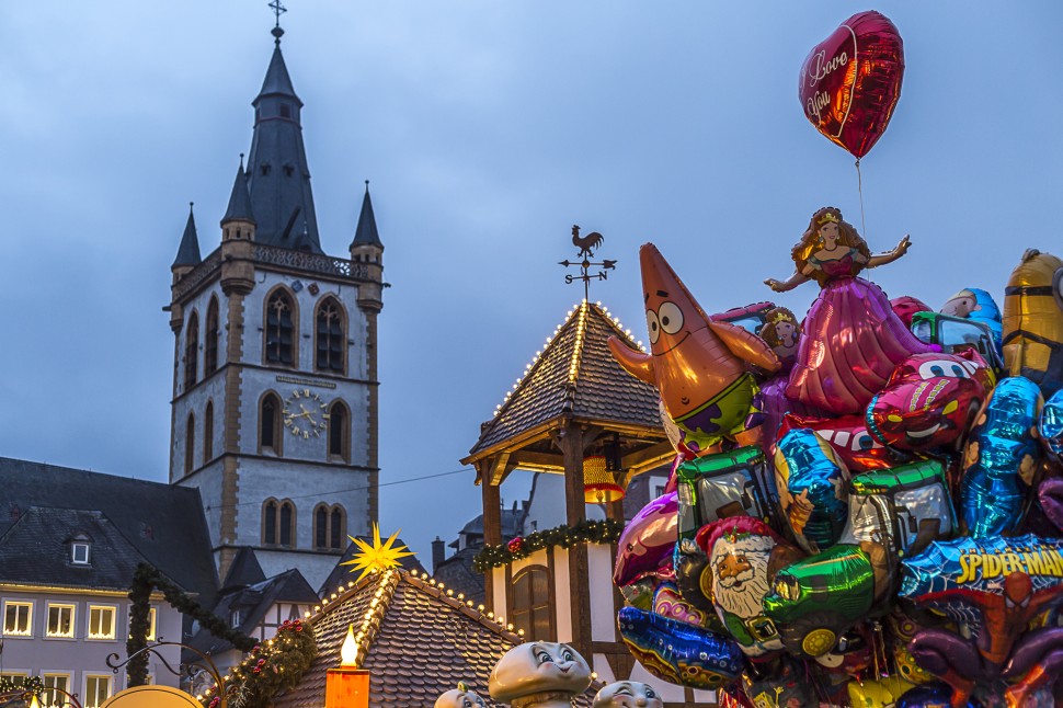 Deutschland-Weihnachtsmarkt-Trier