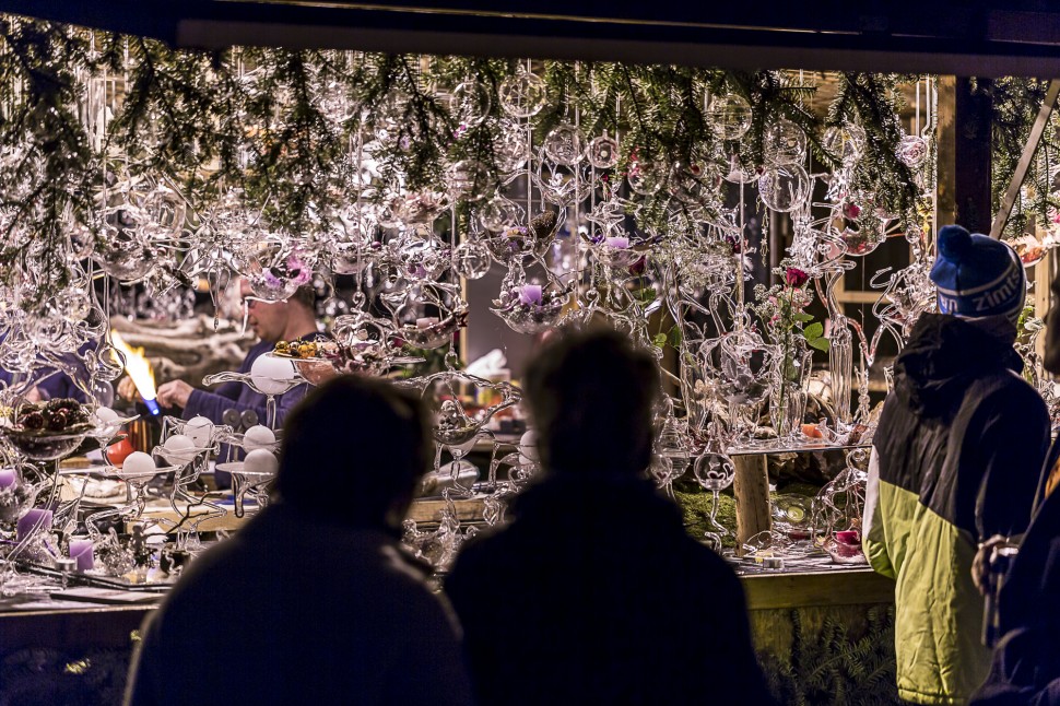 montreux-switzerland-christmas-market