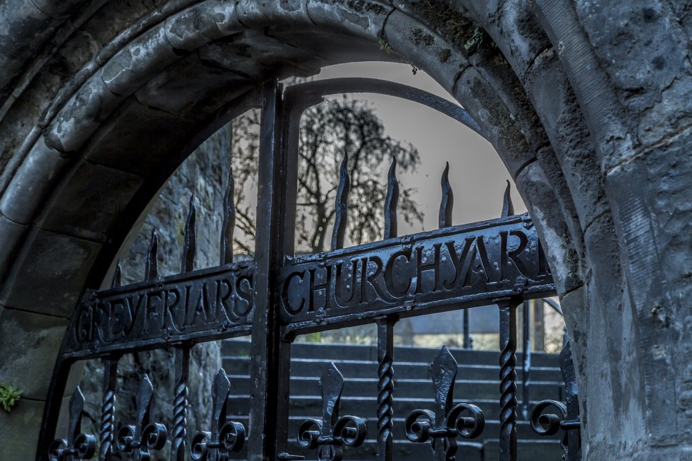 edinburgh-greyfriars-kirkyard-1