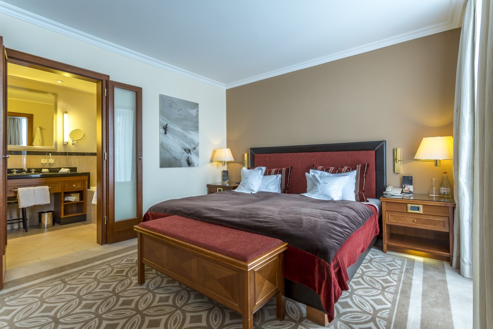 Kempinski-St-Moritz-Junior-Suite-1