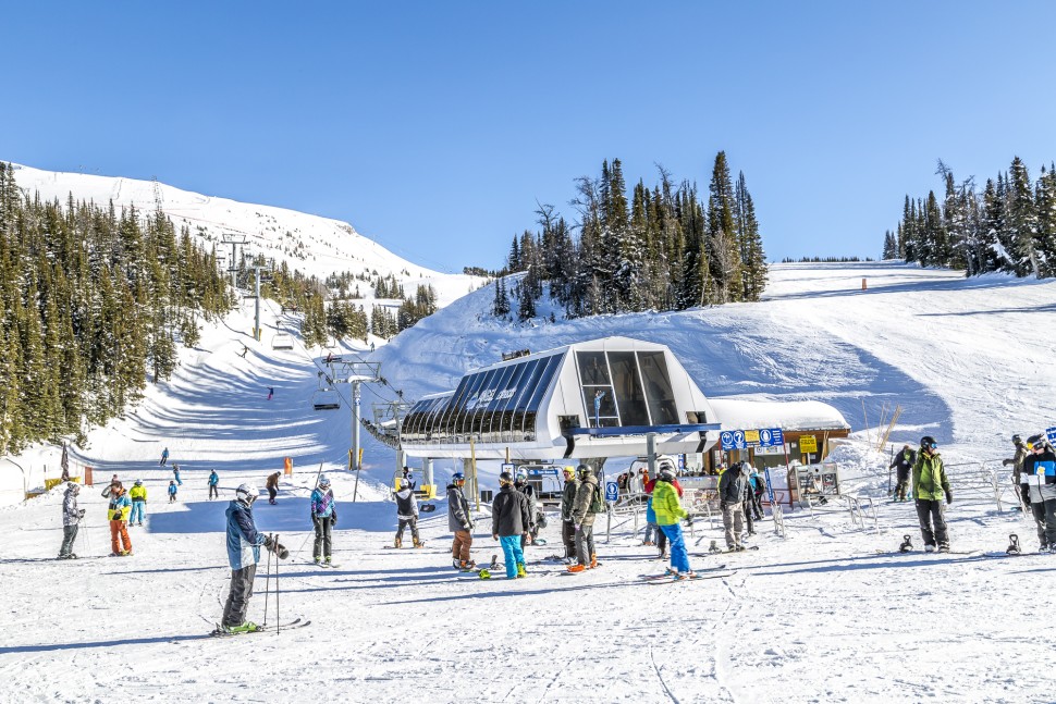 Sunshine-Village-skiresort-Alberta