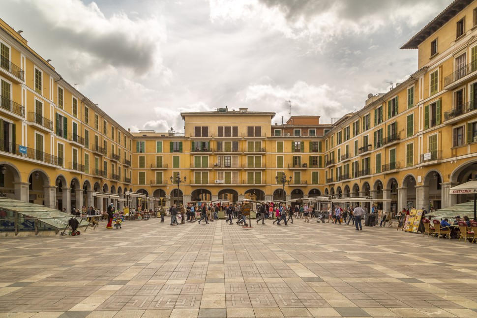 Plaza-Major-Palma-de-Mallorca