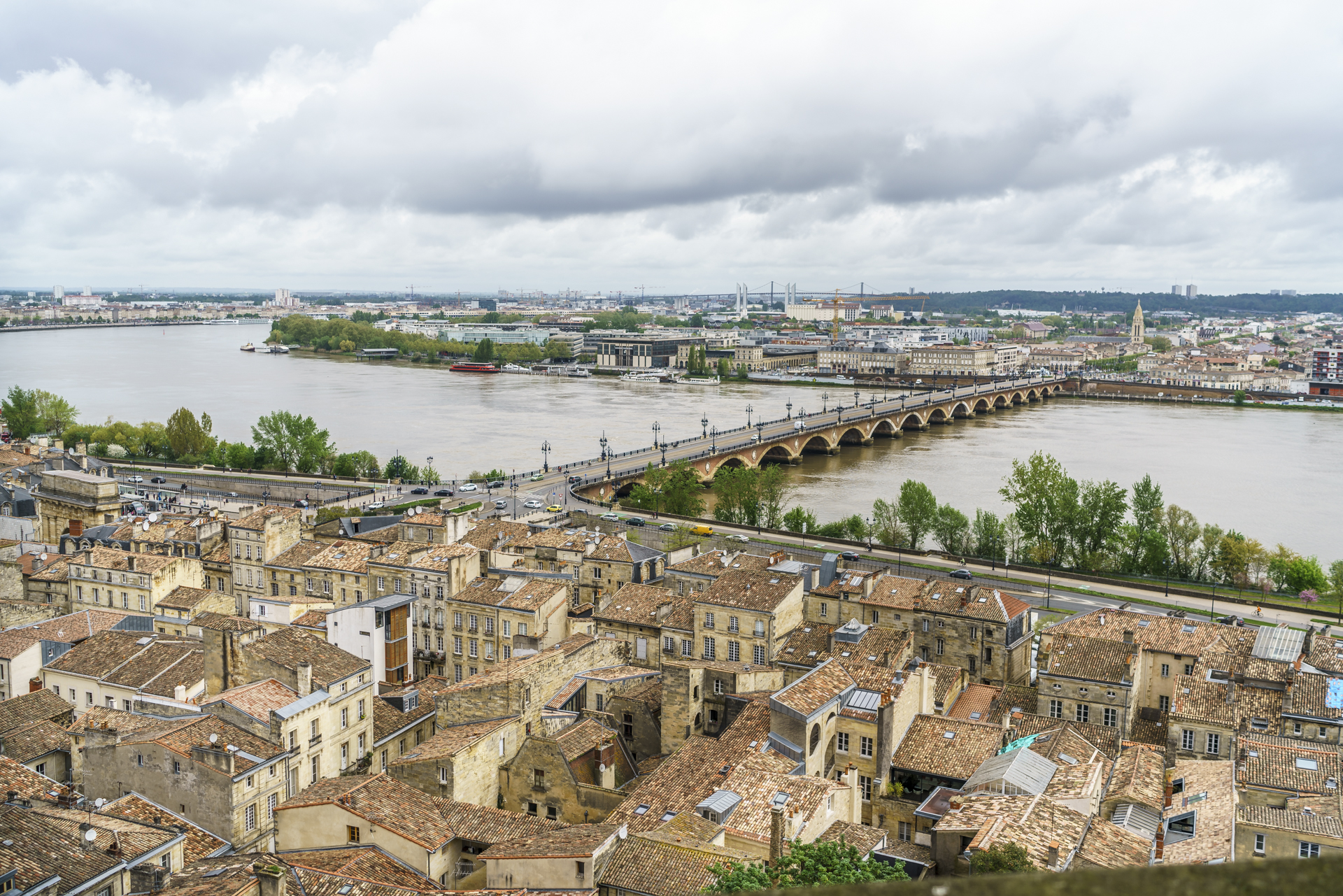 Aussicht-St-Michel-Bordeaux