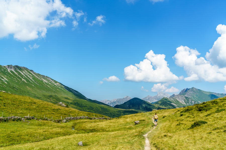 Col du Pillon – Arnensee: Wanderung für heisse Herbsttage