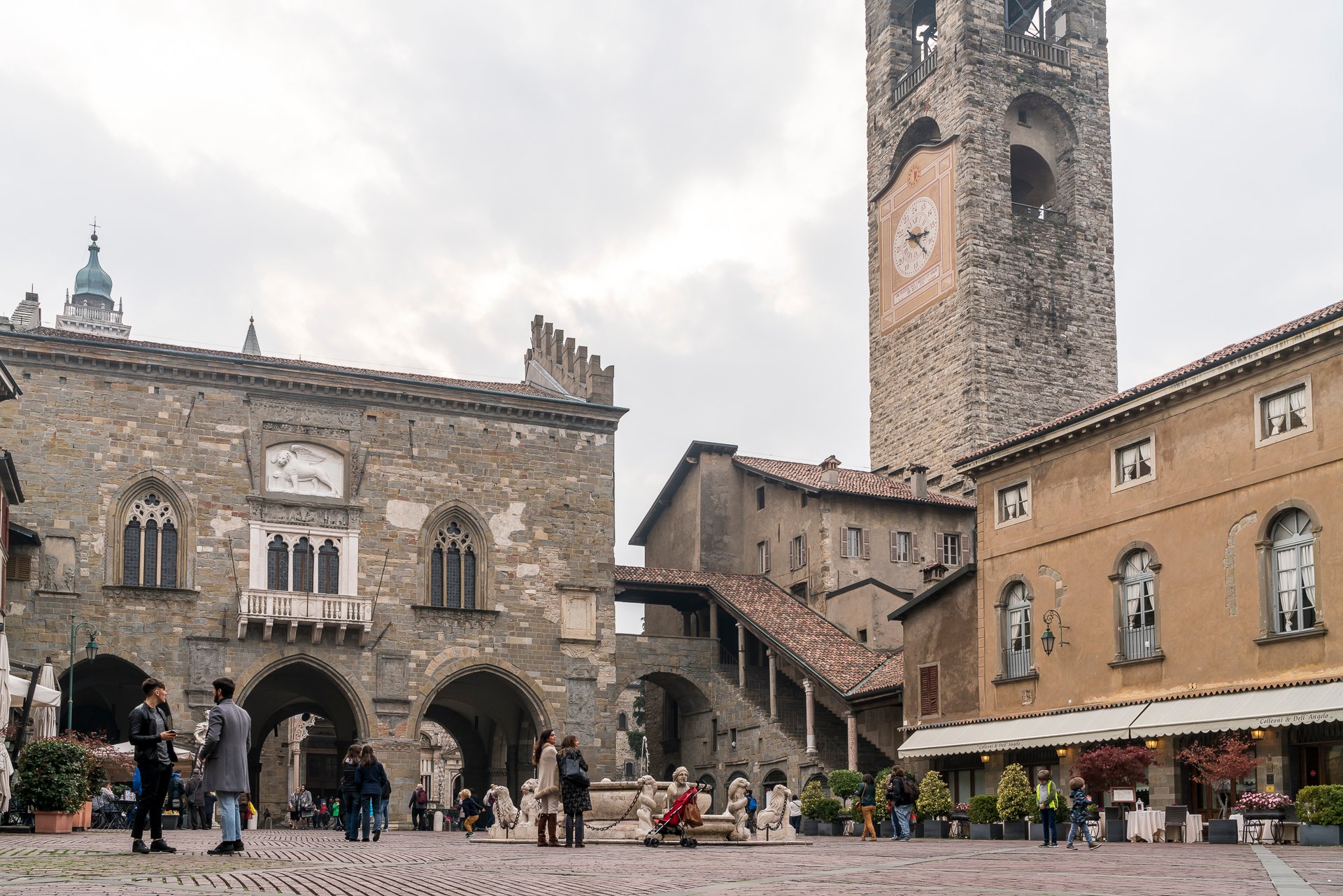 Piazza Vechia Altstadt Bergamo