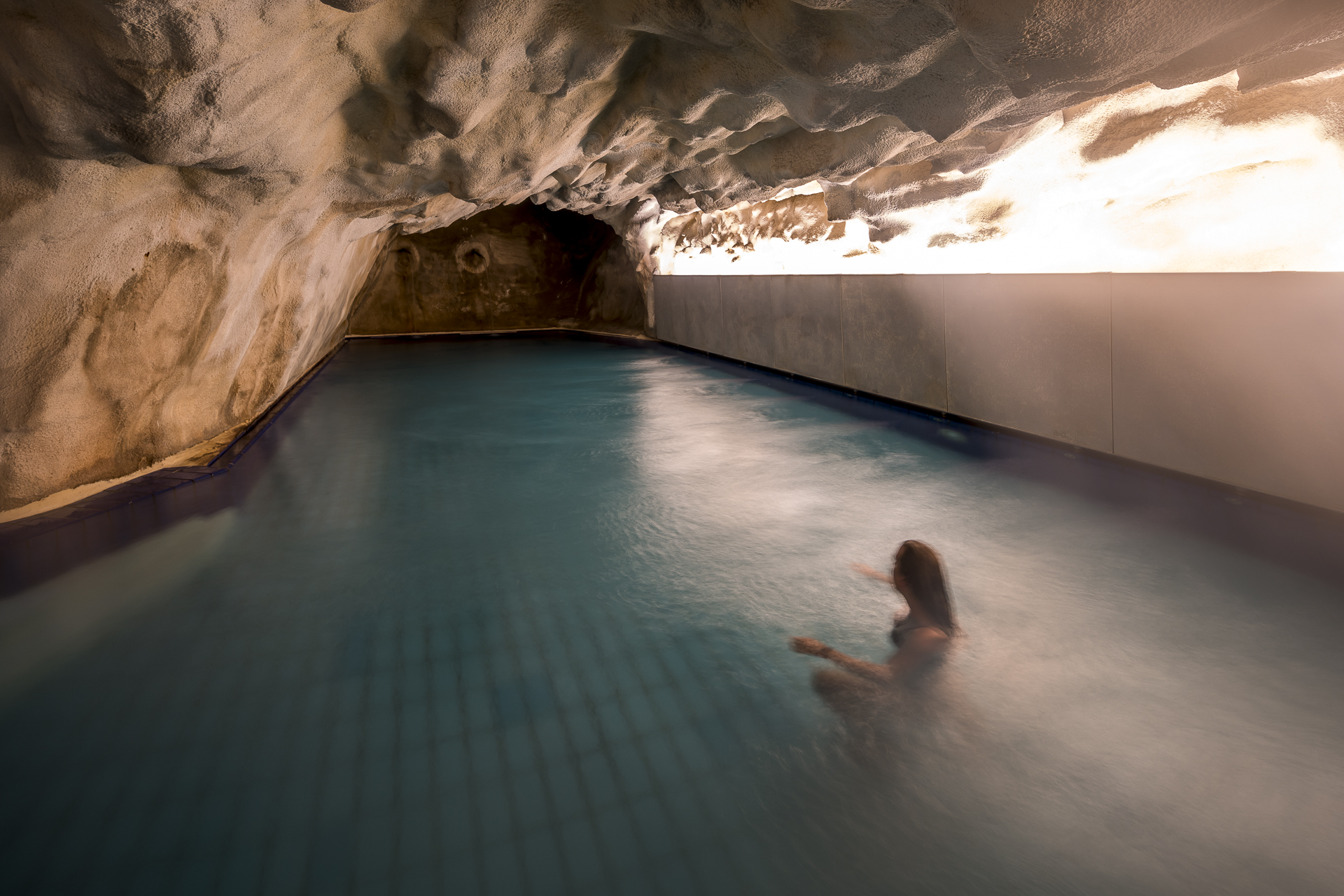 Grottenschwimmbad Brigerbad