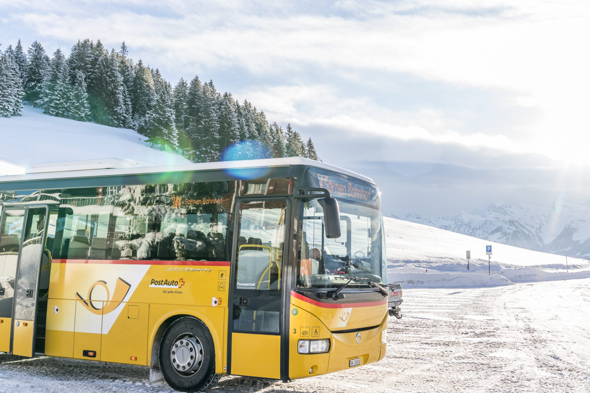 Postauto Sarnen-Langis