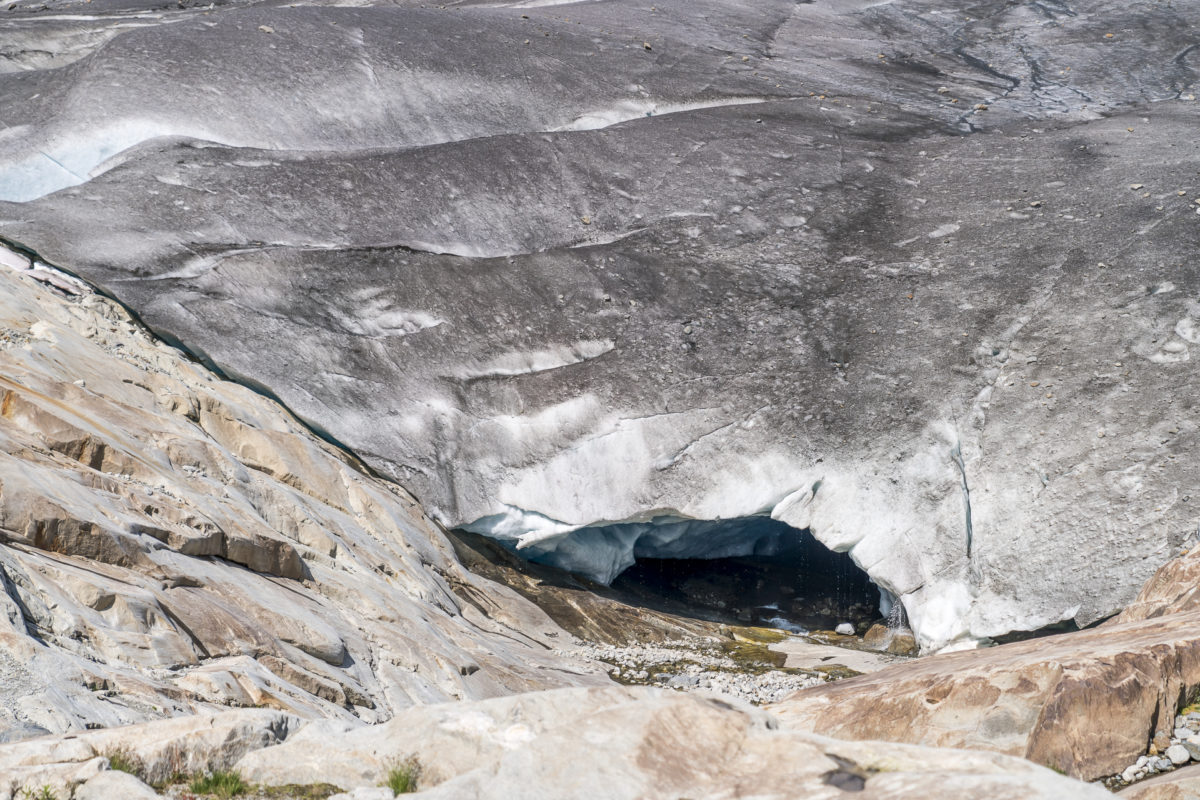 Aletschgletscher Grotte