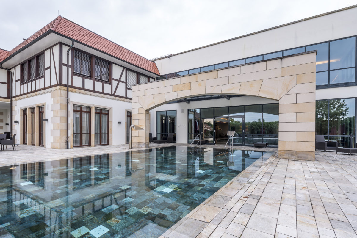 Schlosshotel Friedrichsruhe Spa Aussenbereich