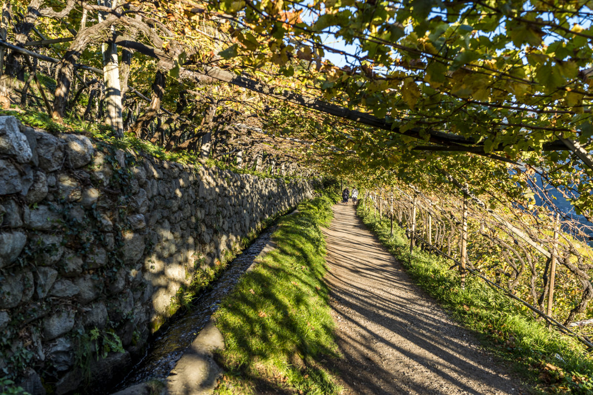 Algunder Waalweg Wanderung