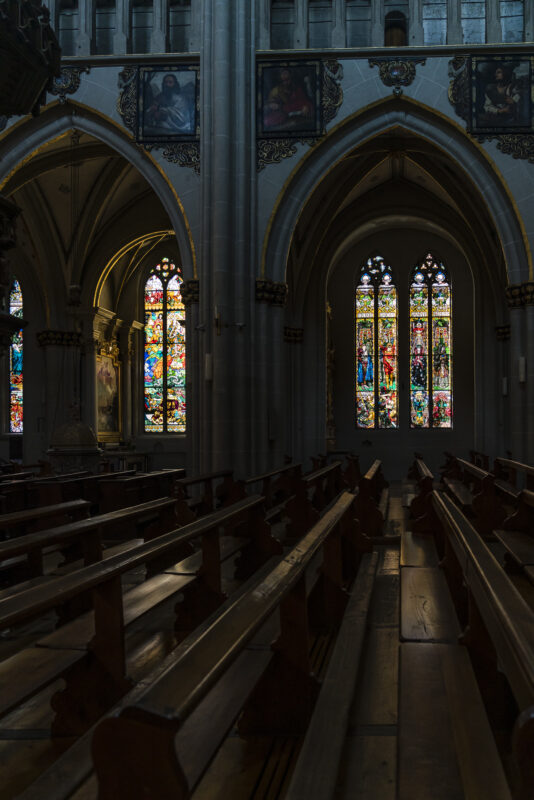 Fribourg Kathedrale Fenster
