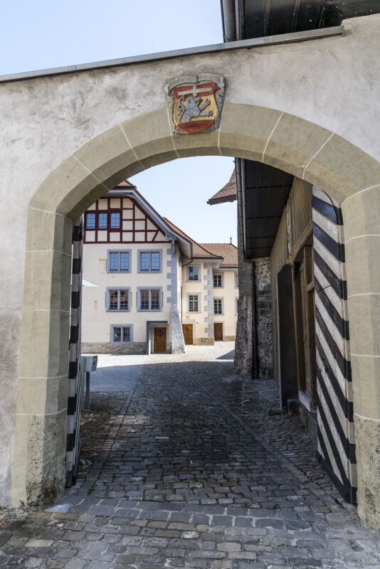 Fribourg romanische Kirche