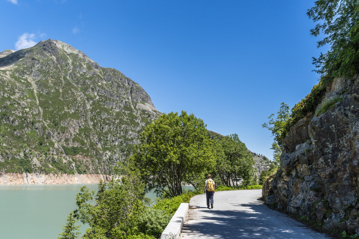 Emosson Stausee Strasse