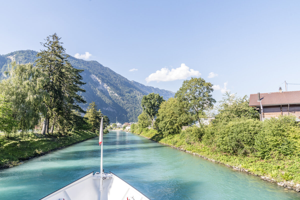 Kanal Interlaken Thunersee