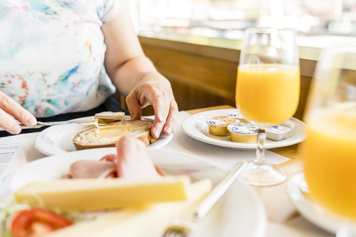 Breakfast on Lake Brienz