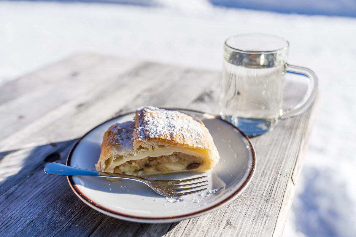 Muggenmoosalm Apfelstrudel