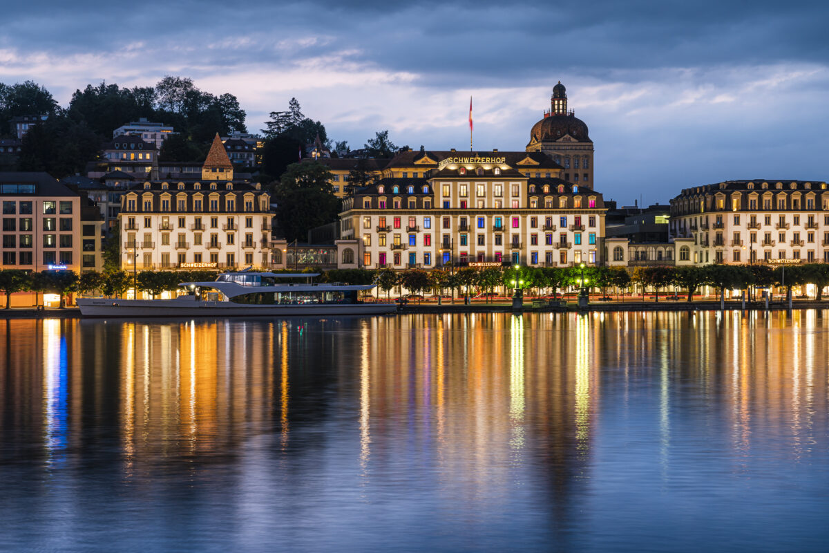 Blue Hour Seebecken Luzern