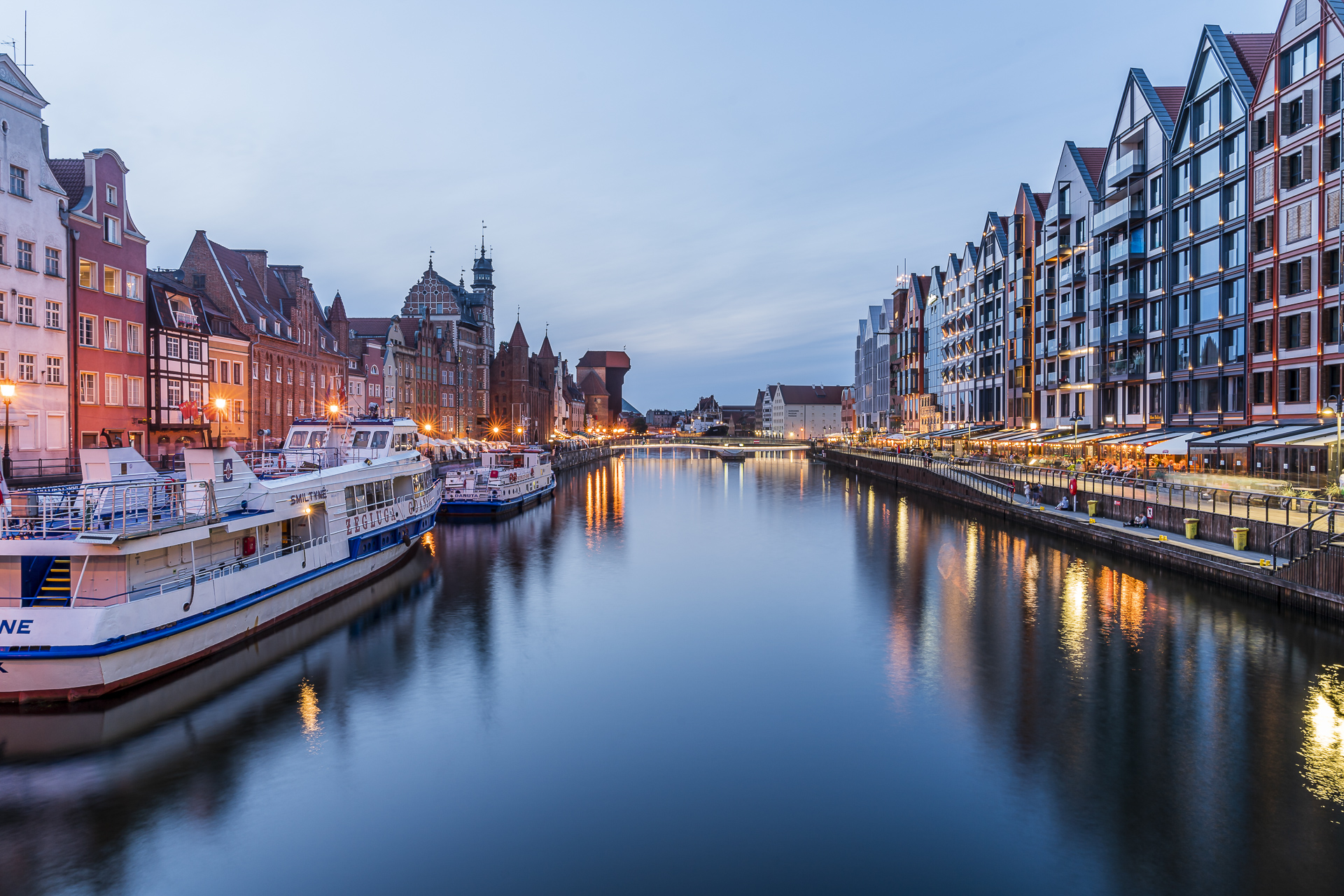 Blue Hour a m alten Hafen Danzig