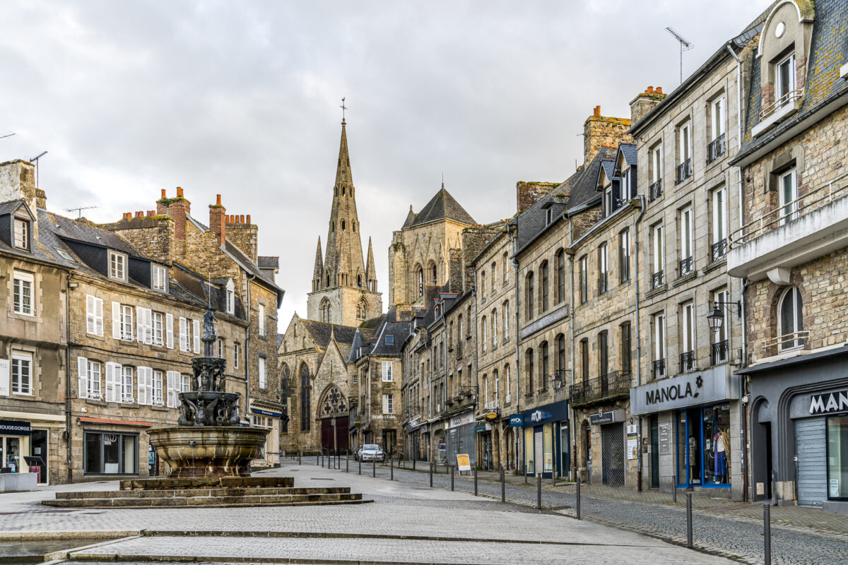 Guingamp sehenswerte Orte Bretagne