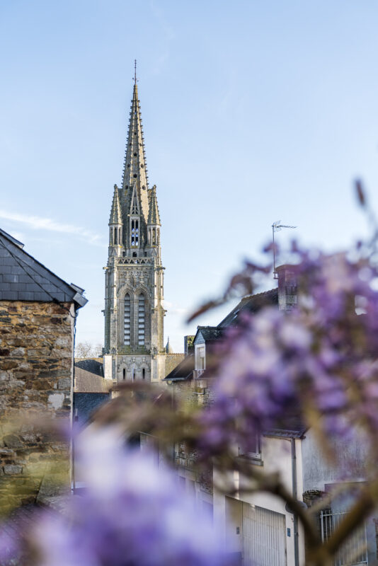 Josselin Kirche