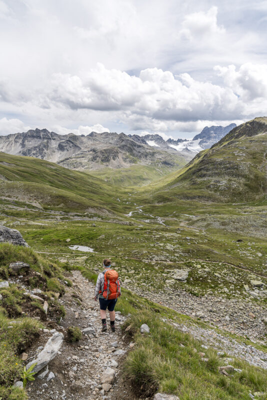 Wandern zur Kesch-Hütte