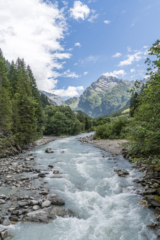 Chärstelenbach Maderanertal