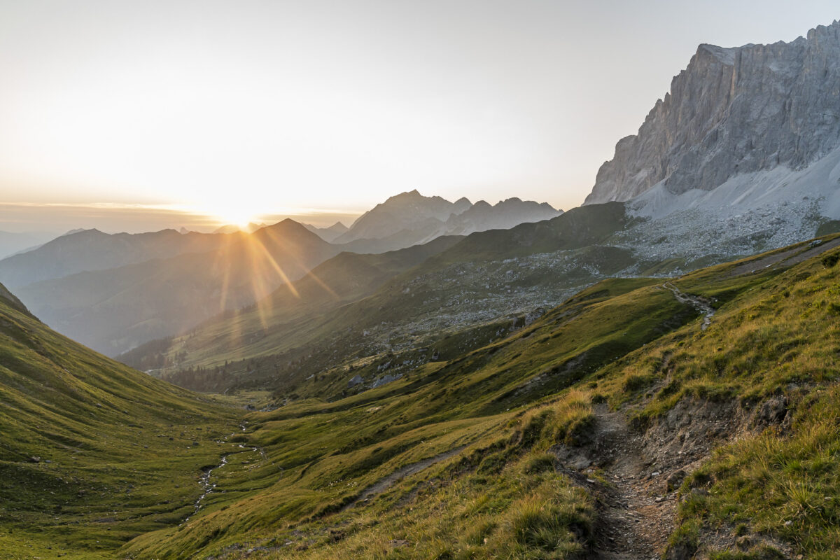 Sonnenuntergang auf der Carschinahütte