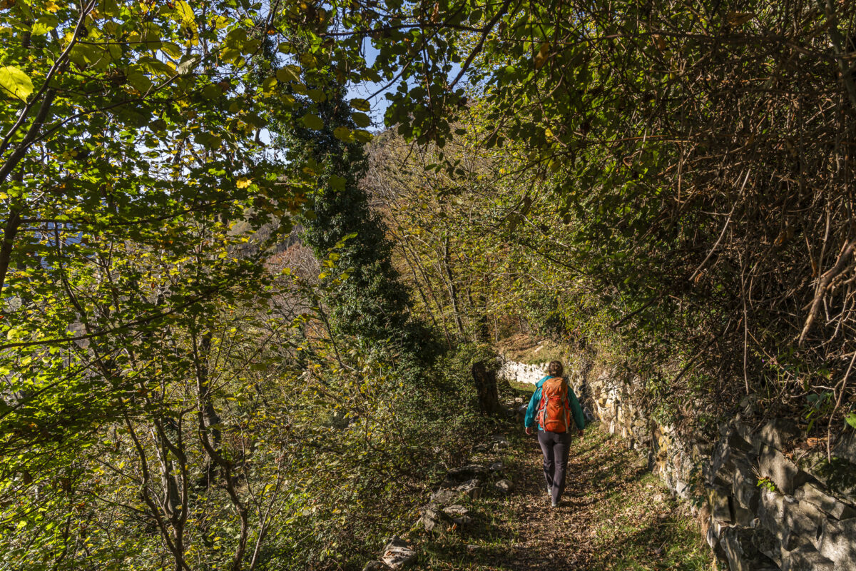Wanderweg im Val Muggio