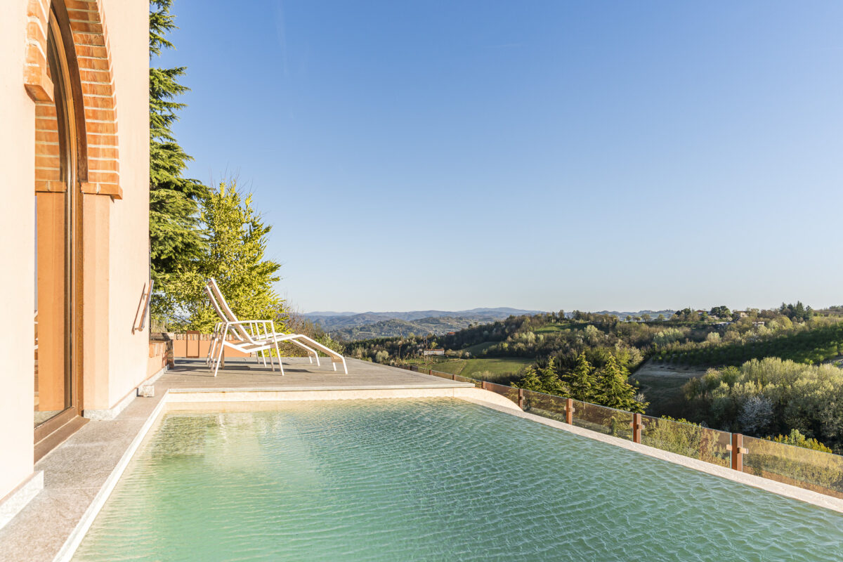 Pool im Giarvino Boutique Guest House