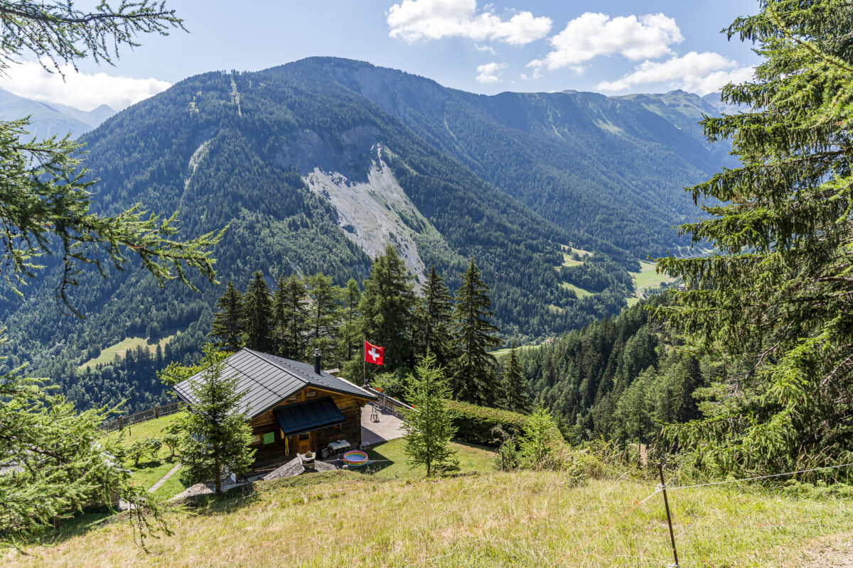 Val Ferret Wallis