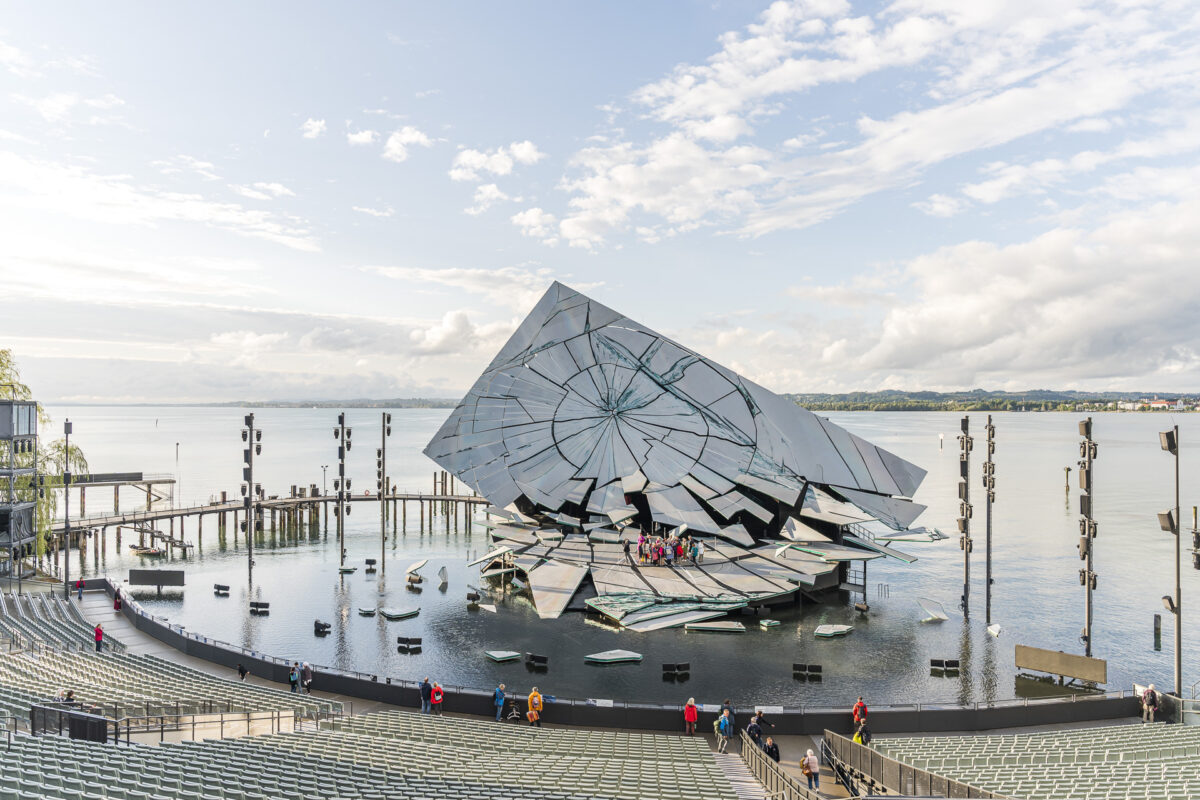 Festspiele Bregenz Bühnenbild la Traviata